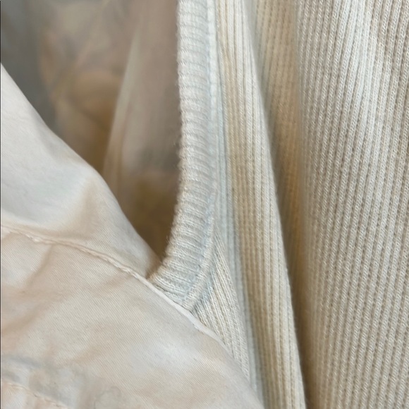 Monrow Cream Ribbed Top - Picture 3 of 7